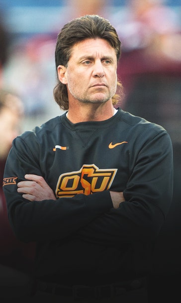 Gundy Apologizes for T-Shirt